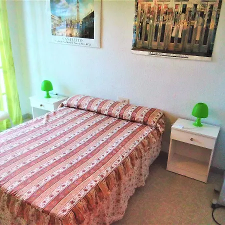 La Antilla-islantilla-piso Bajo-vivienda 7 Personas Con Aparcamiento A 400 M De La Playa *